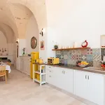 Masseria Pezza La Spina Con Piscina * オストゥーニ